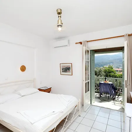 προδρομίνα Πανσιόν