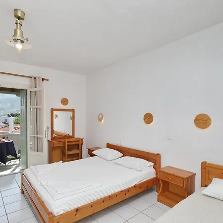 Konukevi Pansion Prodromina Skopelos