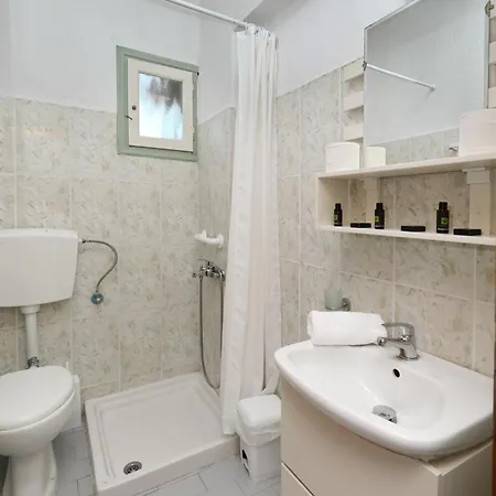 Πανσιόν προδρομίνα Σκόπελος